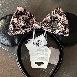 Disney parks Animal Kingdom Loungefly ears